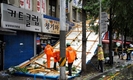 [태풍 메아리] 인도 덮친 가림막 지붕