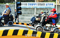 전동 휠체어도 안전운행 필수!
